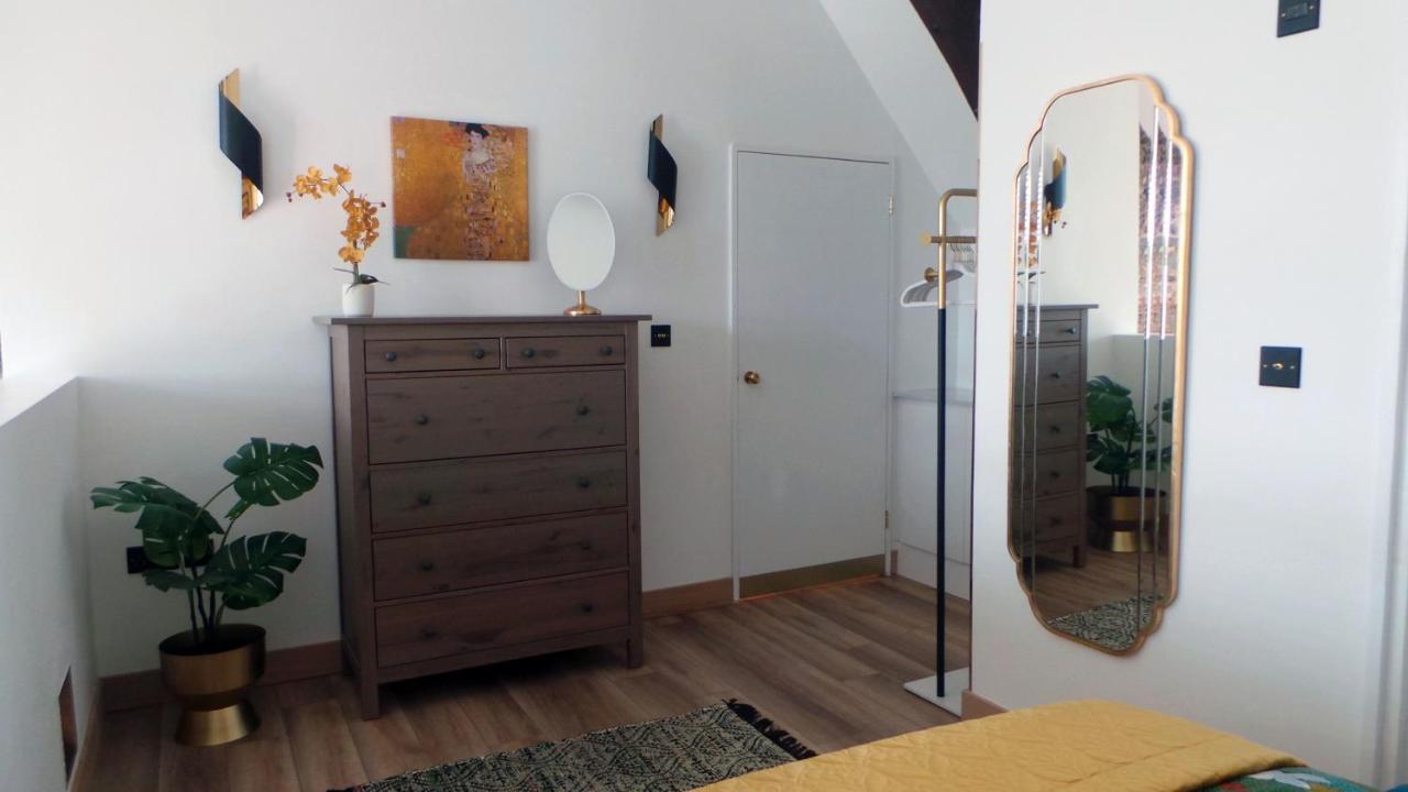 Luxury 1 Bedroom Duplex With Free Parking Plymouth Exterior photo